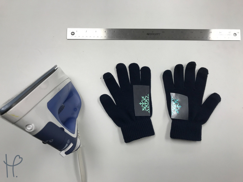 apply-htv-gloves