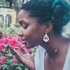 leather earrings with silhouette	